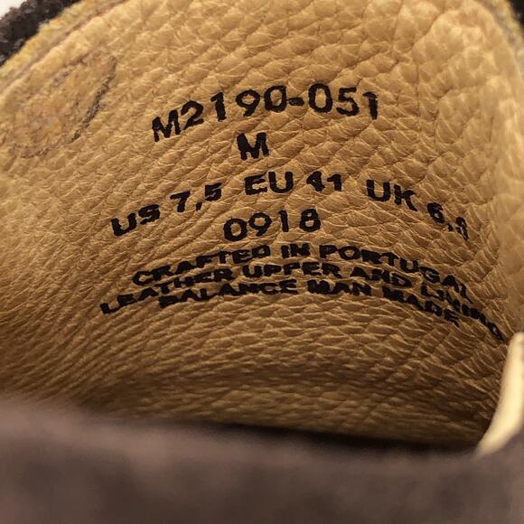Samuel Hubbard Mens Size US 7.5 UK 6.5 Frequent Traveler Shoes Brown Suede M2190 main image 7